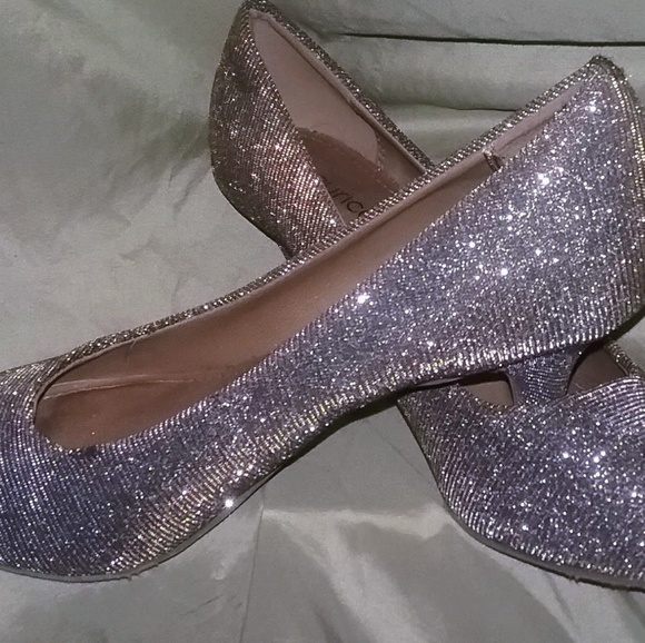 Maurices "Lauren" metallic point toe heels, 10 - Picture 3 of 3